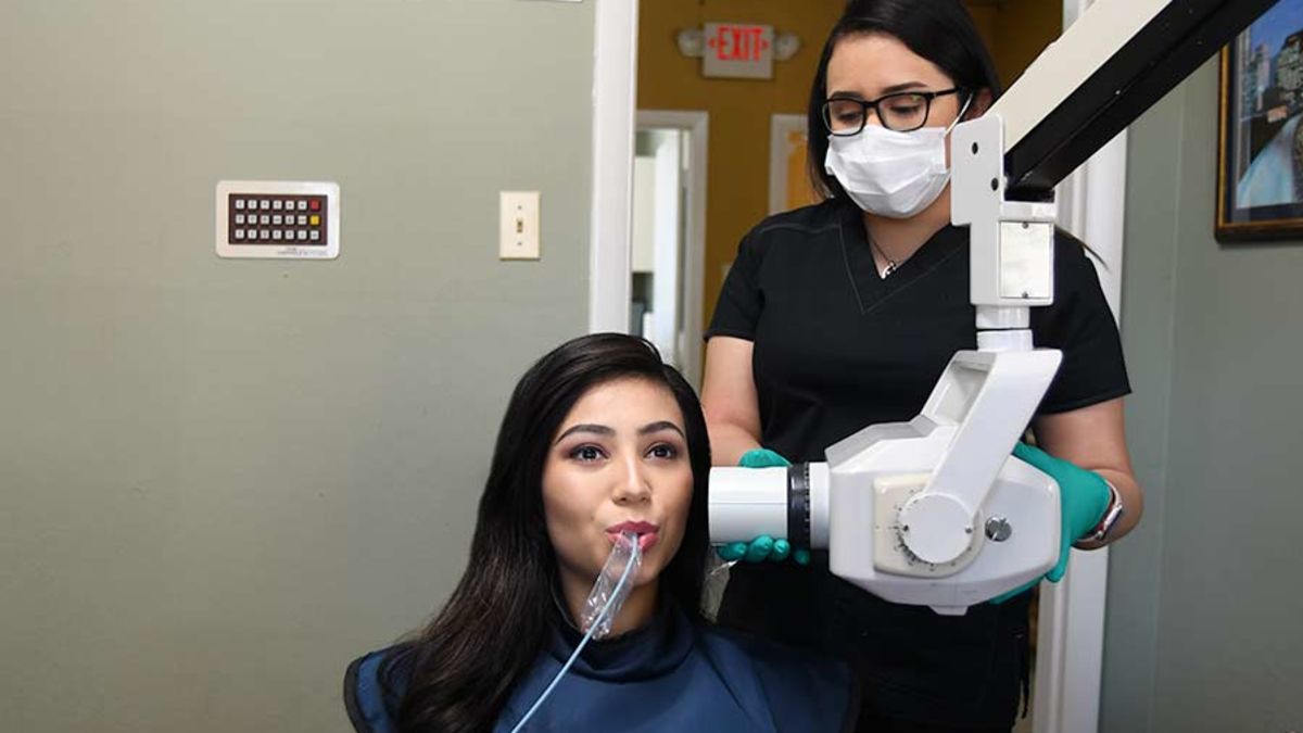 Process And Methods Of Teeth Cleaning